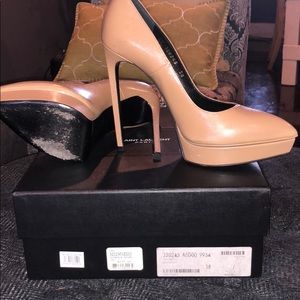 Saint Laurent Pumps